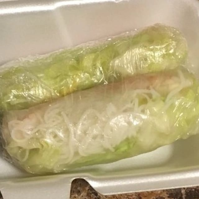 Summer Roll (2pcs).