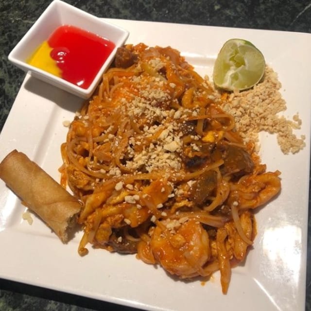 Pad Thai Noodles (Dinner).